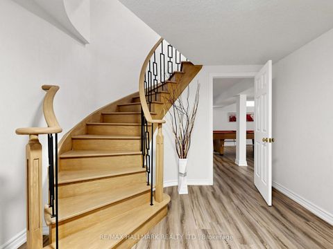 Photo 36 at 54 Stave Crescent, Westbrook, Richmond Hill