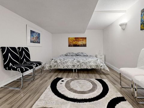 Photo 40 at 54 Stave Crescent, Westbrook, Richmond Hill