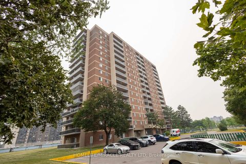 Photo 2 at 1007 - 49 Silverstone Drive, Jamestown, Toronto