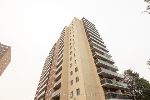 Photo 4 at 1007 - 49 Silverstone Drive, Jamestown, Toronto