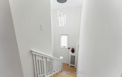 Photo 17 at 906 Logan Avenue, Danforth, Toronto