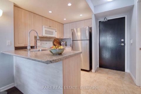 Photo 4 at 2209 - 8 Park Road, Moore Park, Toronto
