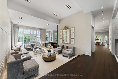 Photo 3 at 19 Maryvale Crescent, South Richvale, Richmond Hill