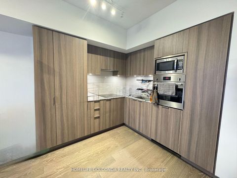 Photo 4 at 4006 - 11 Wellesley Street W, Bay Street Corridor, Toronto