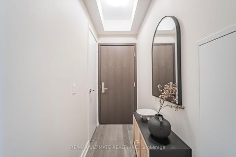 Photo 3 at 1208 - 1 Yorkville Avenue, Annex, Toronto