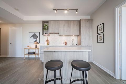 Photo 4 at 1208 - 1 Yorkville Avenue, Annex, Toronto