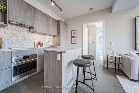 Photo 6 at 1208 - 1 Yorkville Avenue, Annex, Toronto
