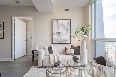 Photo 17 at 1208 - 1 Yorkville Avenue, Annex, Toronto