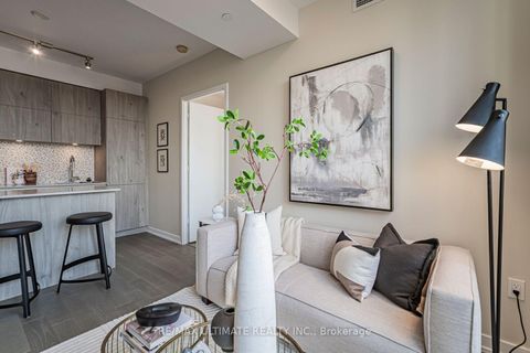 Photo 18 at 1208 - 1 Yorkville Avenue, Annex, Toronto
