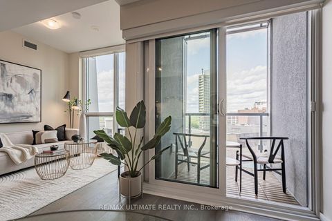 Photo 19 at 1208 - 1 Yorkville Avenue, Annex, Toronto