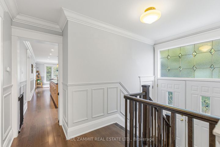 Photo 1 at 29 Heathview Avenue, Bayview Village, Toronto
