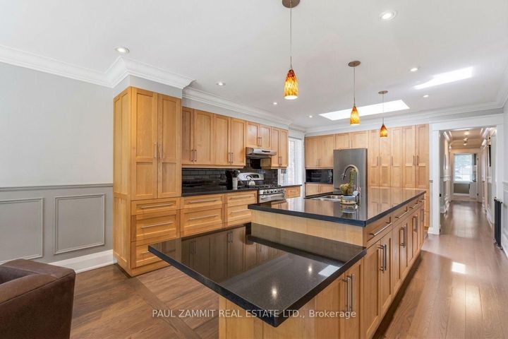 Photo 9 at 29 Heathview Avenue, Bayview Village, Toronto