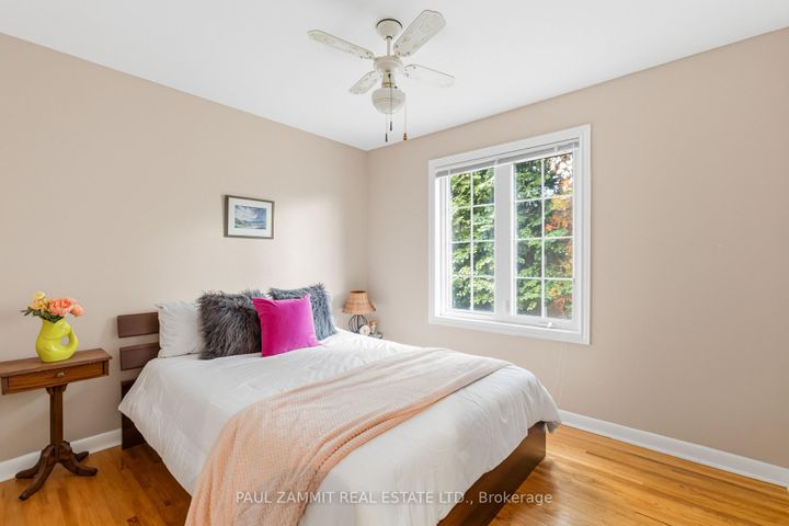 Photo 19 at 29 Heathview Avenue, Bayview Village, Toronto