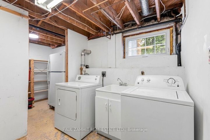 Photo 21 at 29 Heathview Avenue, Bayview Village, Toronto
