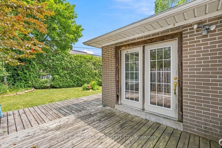 Photo 23 at 29 Heathview Avenue, Bayview Village, Toronto