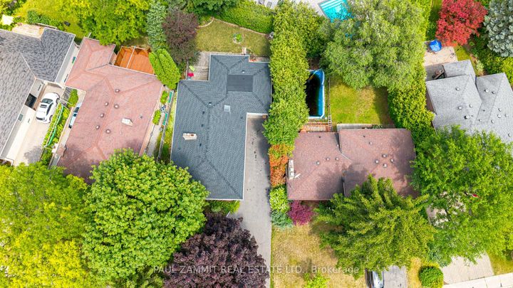 Photo 26 at 29 Heathview Avenue, Bayview Village, Toronto