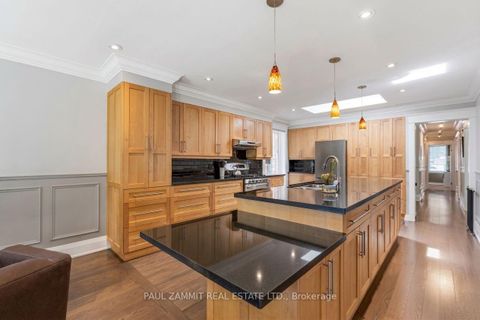 Photo 9 at 29 Heathview Avenue, Bayview Village, Toronto