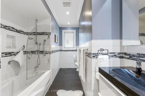 Photo 15 at 29 Heathview Avenue, Bayview Village, Toronto