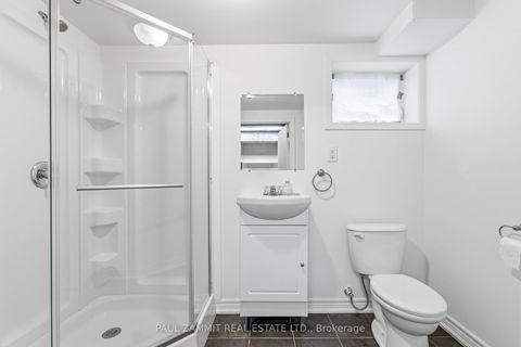 Photo 22 at 29 Heathview Avenue, Bayview Village, Toronto