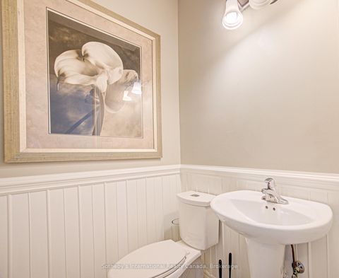 Photo 11 at 9 Aidan Drive, Vellore Village, Vaughan
