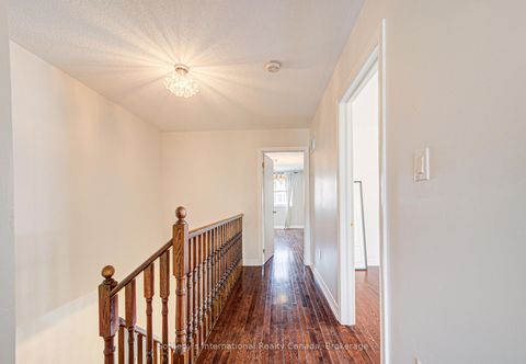 Photo 19 at 9 Aidan Drive, Vellore Village, Vaughan
