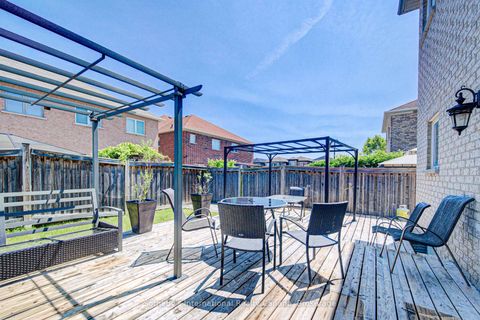Photo 39 at 9 Aidan Drive, Vellore Village, Vaughan