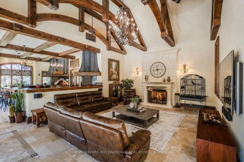 Photo 9 at 60 Rachelle Court, Kleinburg, Vaughan