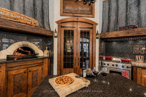 Photo 11 at 60 Rachelle Court, Kleinburg, Vaughan