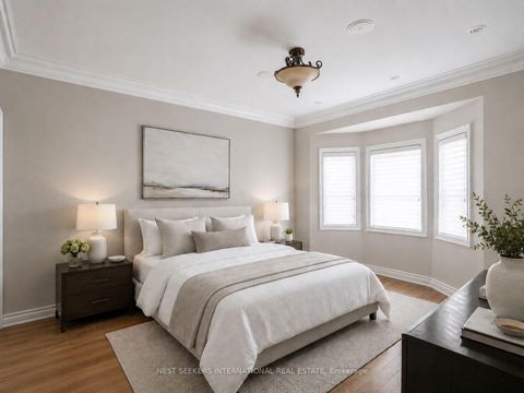 Photo 24 at 60 Rachelle Court, Kleinburg, Vaughan