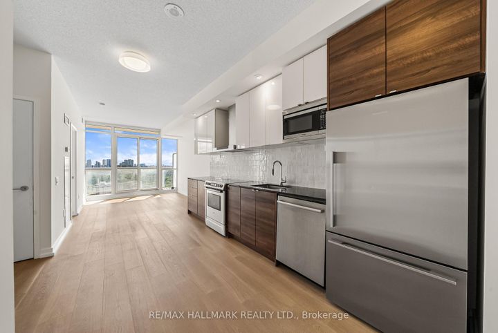 Photo 1 at 3102 - 121 McMahon Drive, Bayview Village, Toronto