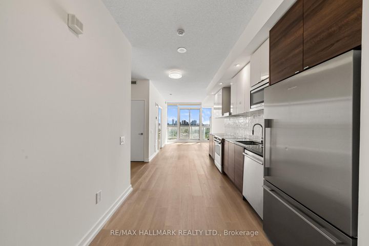 Photo 2 at 3102 - 121 McMahon Drive, Bayview Village, Toronto