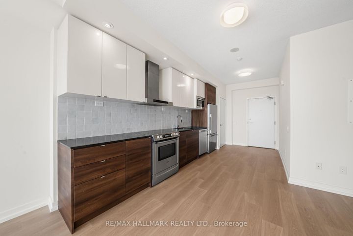 Photo 9 at 3102 - 121 McMahon Drive, Bayview Village, Toronto
