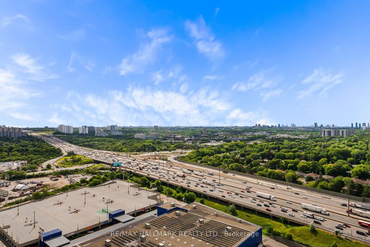 Photo 21 at 3102 - 121 McMahon Drive, Bayview Village, Toronto
