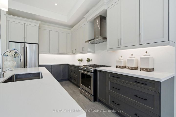 Photo 8 at 159 Snively Street, Oak Ridges Lake Wilcox, Richmond Hill