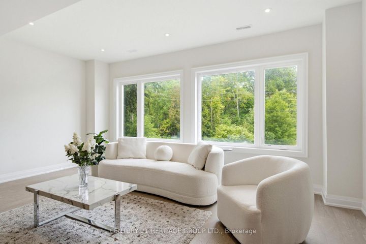 Photo 12 at 159 Snively Street, Oak Ridges Lake Wilcox, Richmond Hill