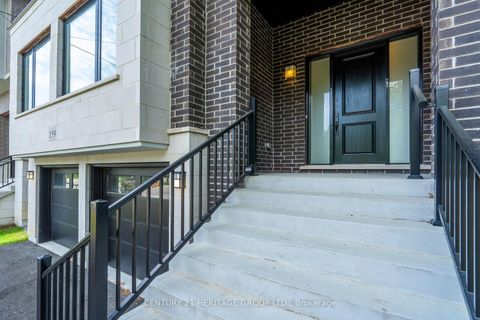 Photo 2 at 159 Snively Street, Oak Ridges Lake Wilcox, Richmond Hill