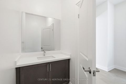 Photo 4 at 159 Snively Street, Oak Ridges Lake Wilcox, Richmond Hill