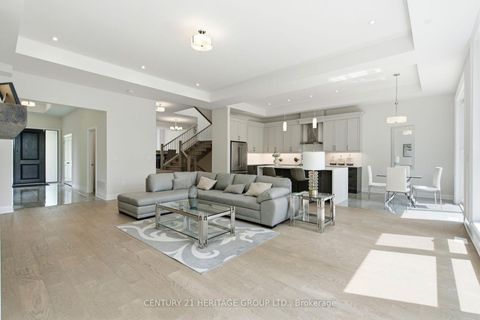 Photo 6 at 159 Snively Street, Oak Ridges Lake Wilcox, Richmond Hill