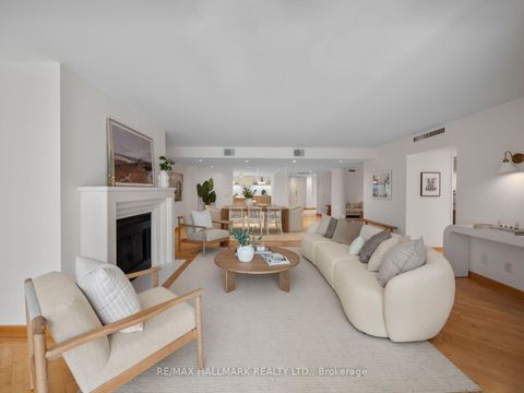 Photo 16 at 305 - 25 George Street, Moss Park, Toronto