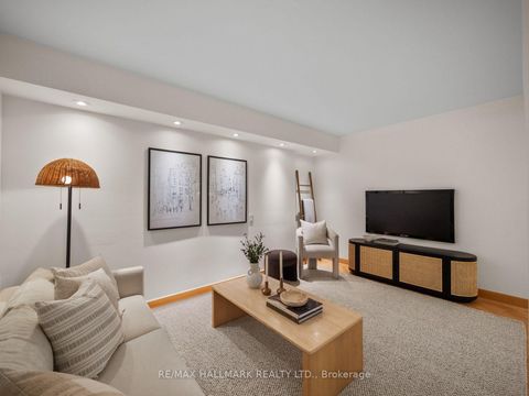 Photo 21 at 305 - 25 George Street, Moss Park, Toronto
