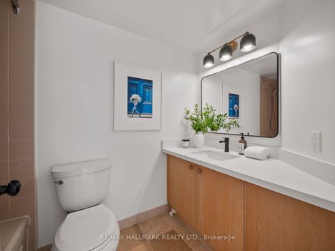 Photo 32 at 305 - 25 George Street, Moss Park, Toronto