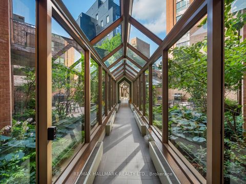 Photo 33 at 305 - 25 George Street, Moss Park, Toronto