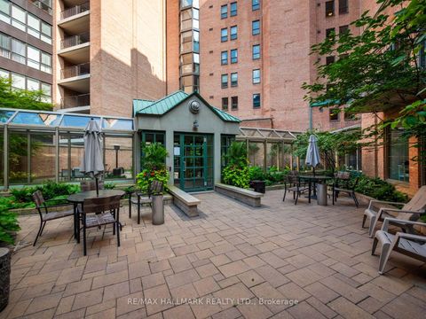 Photo 34 at 305 - 25 George Street, Moss Park, Toronto