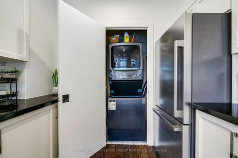 Photo 9 at 106 - 660 Pape Avenue, North Riverdale, Toronto