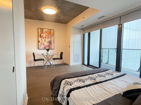 Photo 3 at 509 - 185 Roehampton Avenue, Mount Pleasant West, Toronto
