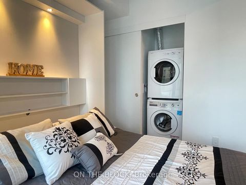 Photo 5 at 509 - 185 Roehampton Avenue, Mount Pleasant West, Toronto