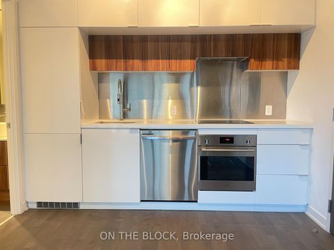 Photo 10 at 509 - 185 Roehampton Avenue, Mount Pleasant West, Toronto