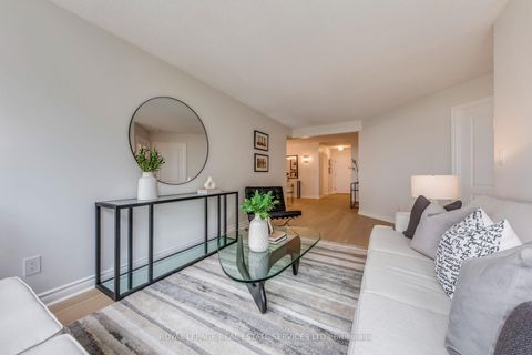 Photo 17 at 403 - 1 Ripley Avenue, Swansea, Toronto