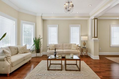 Photo 10 at 1001 Gorham Street, College Manor, Newmarket