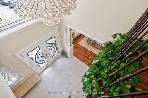 Photo 25 at 1001 Gorham Street, College Manor, Newmarket